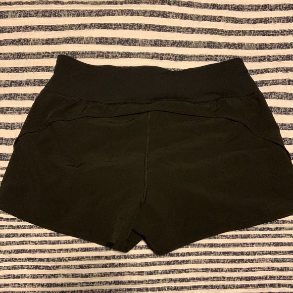 Gap fit running shorts- black - Picture 3 of 4